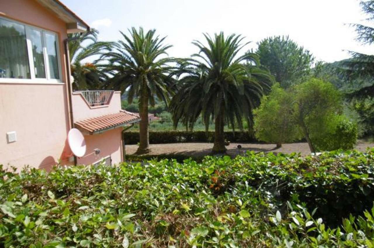 Villa Vanna Trilo -Quadrilocale カポリーヴェリ エクステリア 写真