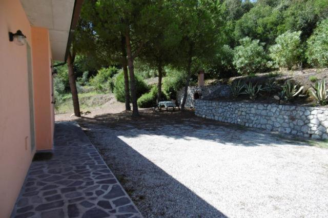 Villa Vanna Trilo -Quadrilocale カポリーヴェリ エクステリア 写真
